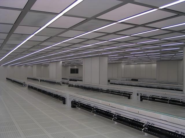 The Construction of 100,000-Level Clean Room