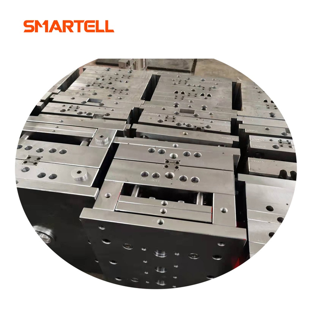 Medical Industry Disposable Syringe Barrel Plunger Gasket Mould