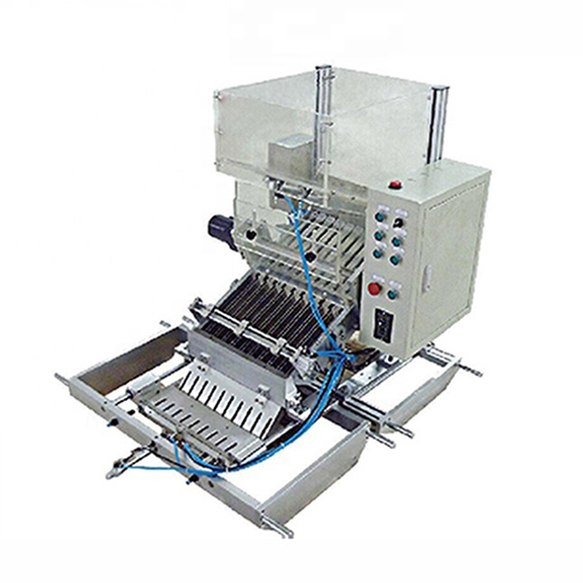 Automatic high speed Syringe pvc blister packing machine